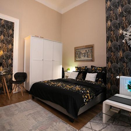 Casa Larisa Daire Arad Dış mekan fotoğraf