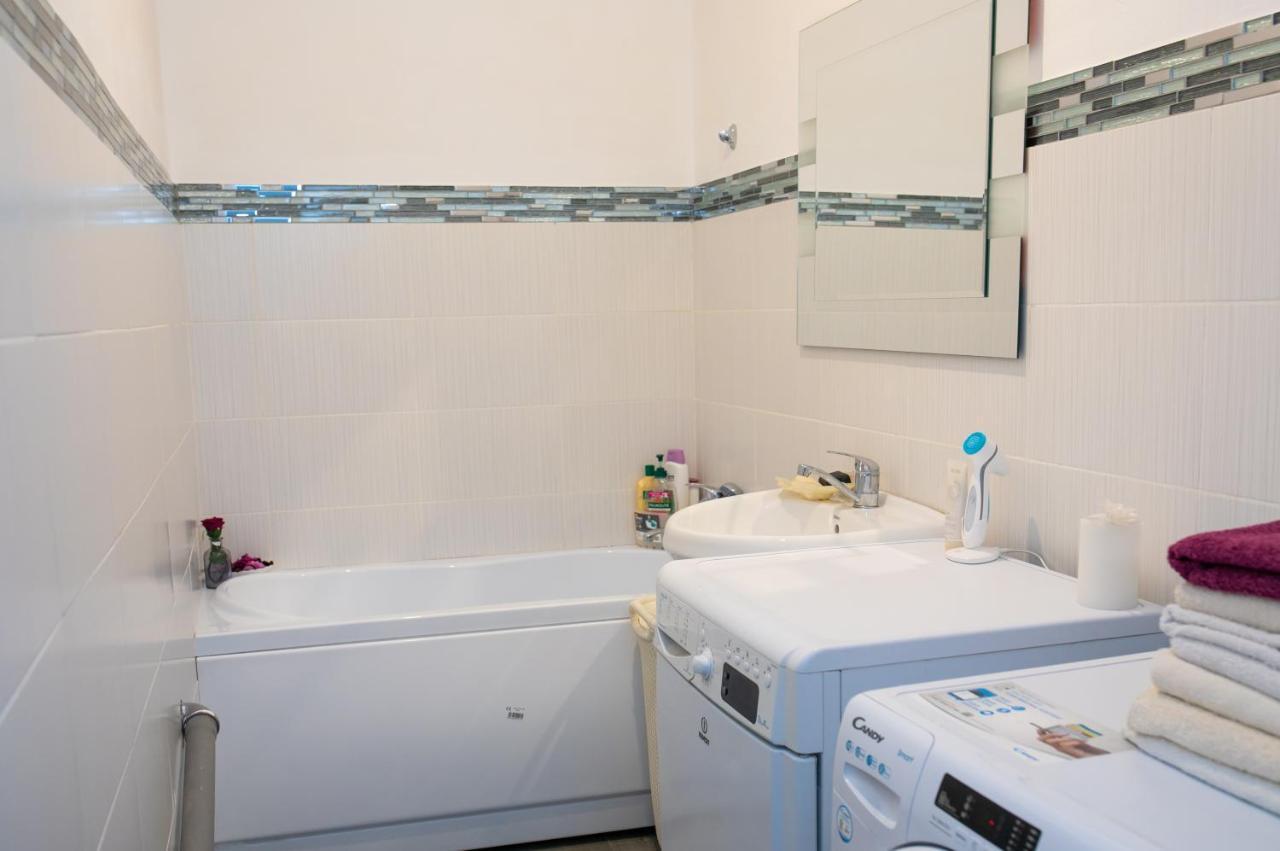 Casa Larisa Daire Arad Dış mekan fotoğraf